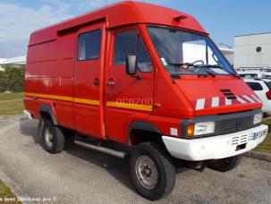 Incendie Renault B70 4x4