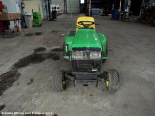 Micro tracteur TRACTEUR 415 JOHN DEERE