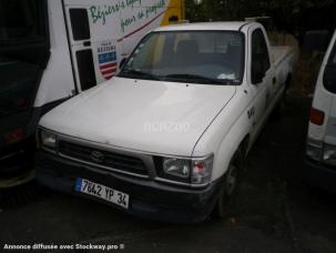 Benne basculante de chantier et de TP TOYOTA HILUX 31LNE5