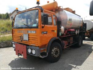 Citerne à goudron RENAULT G300 CGB02