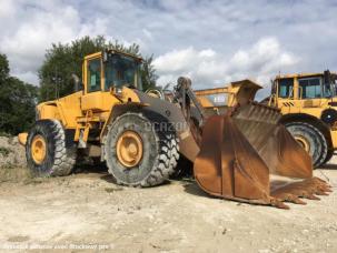 Chargeuse  CHARGEUSE A PNEUS VOLVO L 220 E ANNEE 2001 (5083223)