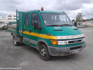 Benne basculante de chantier et de TP IVECO DAILY 3,5 T - 7 PLACES BENNE ET COFFRE (P1200834)