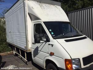 Fourgon avec parois et toit rigide Volkswagen FOURGON LT 46 A (1168)