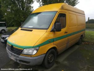 Fourgon avec parois et toit rigide Mercedes SPRINTER FG