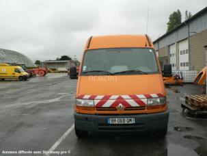 Fourgon avec parois et toit rigide B870R RENAULT MASTER L2H2 2.5 DCI