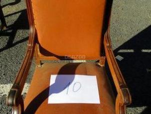 FAUTEUIL DE STYLE