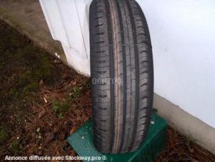  LOT DE 50 PNEUS ETE CONTINENTAL 165/60/R15 77H (PRATIQUEMENT NEUF) (PARC18.51)