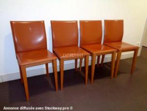 Autres pièces LOT DE 4 CHAISES VISITEUR EN CUIR