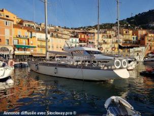 VOILIER MONOCOQUE "DAME PATTIE"