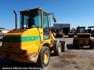 Chargeuse Liebherr CHARGEUSE SUR PNEUS L506 (D3101143)
