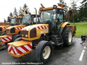 Tracteur agricole LOT DE 2 TRACTEURS RENAULT ERGOS 90 + FAUCHEUSE- LOT 35