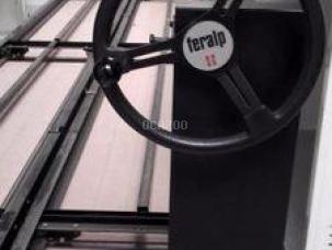 5 SUPPORTS DE RAYONNAGES MOBILES A VOLANT FERALP