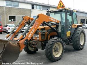 Autre E176R TRACTEUR RENAULT R754 (4 ROUES) + E357D CHARGEUR MAILLEUX MX100