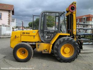 Chariot gros tonnage à fourches ELÉVATEUR JCB 930