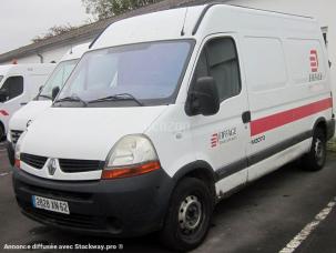 Fourgon avec parois et toit rigide RENAULT MASTER