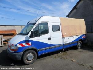 Benne basculante de chantier et de TP RENAULT MASTER 2 PICK UP