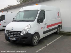 Fourgon avec parois et toit rigide Renault Master