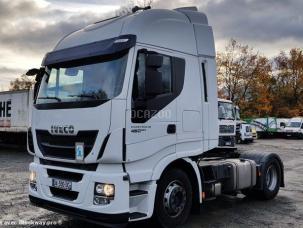 Pour semi-remorque Iveco Stralis