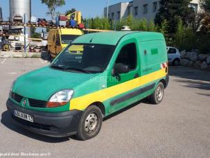 Fourgon avec parois et toit rigide Renault Kangoo