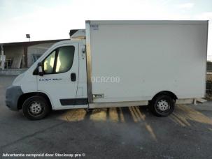 Fourgon avec parois et toit rigide Fiat Ducato