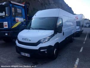 Fourgon avec parois et toit rigide Iveco Daily