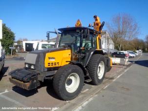 Tracteur agricole Valtra 6350 4