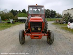 Tracteur agricole Renault Renault 56