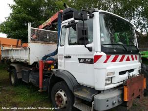 Benne basculante de chantier et de TP Renault M150