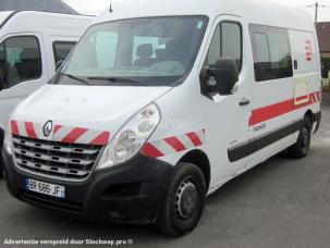 Fourgon avec parois et toit rigide Renault Master