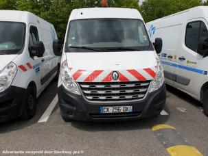 Fourgon avec parois et toit rigide Renault Master