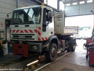 Voirie Iveco 135E18