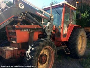 Tracteur agricole Renault 951 4