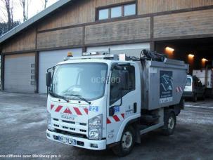 Benne à ordure ménagères Isuzu N