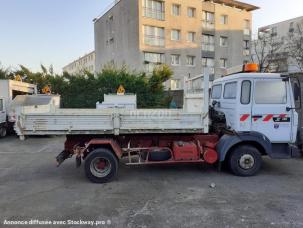 Benne basculante de chantier et de TP Renault S135