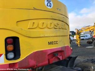 Pelle Doosan DX160 W
