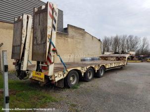 Fourgon bâché avec parois rigides Castera Ss43b