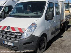 Fourgon avec parois et toit rigide Renault Master