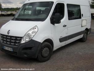 Fourgon avec parois et toit rigide Renault Master