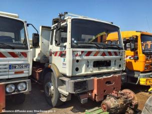 Benne basculante de chantier et de TP Renault G270