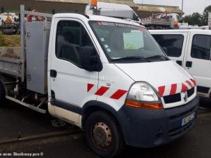 Fourgon avec parois et toit rigide Renault Master