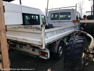 Fourgon avec parois et toit rigide Renault Master