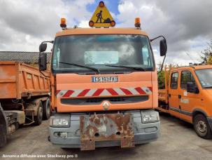 Benne basculante de chantier et de TP Renault