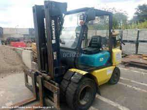  Komatsu FG30T