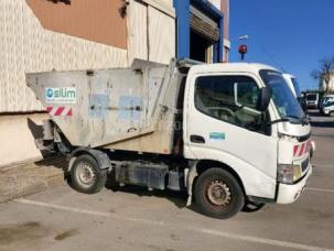 Benne à ordure ménagères Toyota Dyna