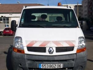 Fourgon avec parois et toit rigide Renault Master