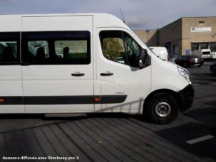 Fourgon avec parois et toit rigide Renault Master