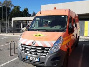 Fourgon avec parois et toit rigide Renault Master