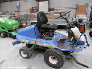 Tondeuse Iseki SF200