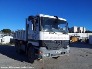 Benne basculante de chantier et de TP Mercedes 3331