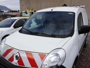 Fourgon avec parois et toit rigide Renault Kangoo